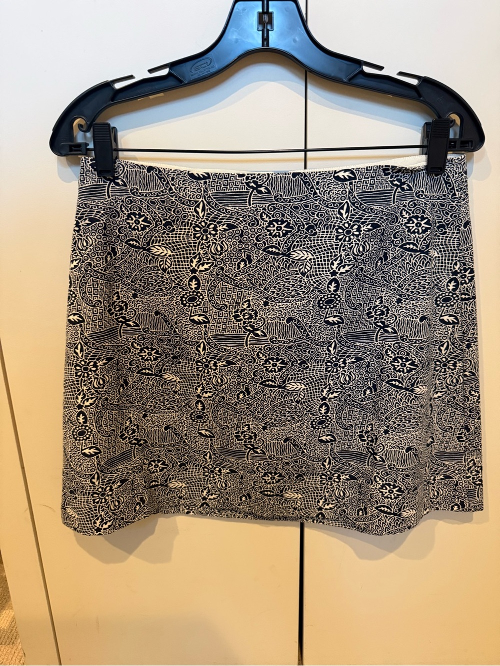 Julia Amory Gidget Navy & White Print Skirt NWT
